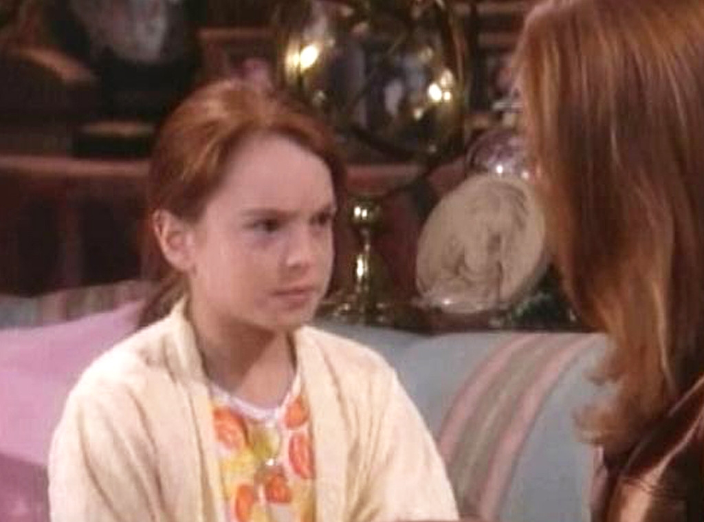 
	
	Trước khi thành công với phim The Parent Trap, Lindsay Lohan đã có vai diễn đầu tiên trong Another World.